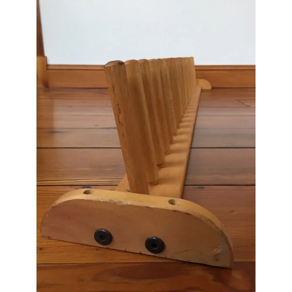 Vtg Wood Wall Mount 12 Golf Club Holder Shaker Pegs Vertical Storage 4 Ft long